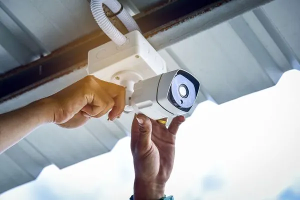 Instalación de Seguridad electrónica por Sertic Networks