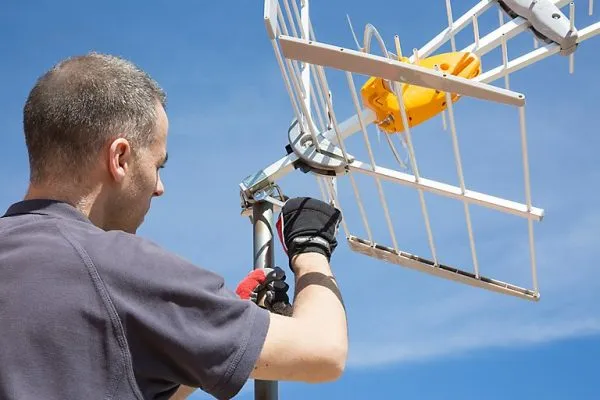 Instalación de TV-SAT | ICT por Sertic Networks