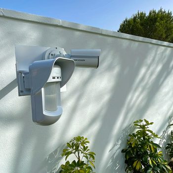 {"eId":"703898471388870","CameraPosition":1}